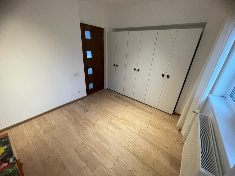 Apartament  4 camere  Mega Mall